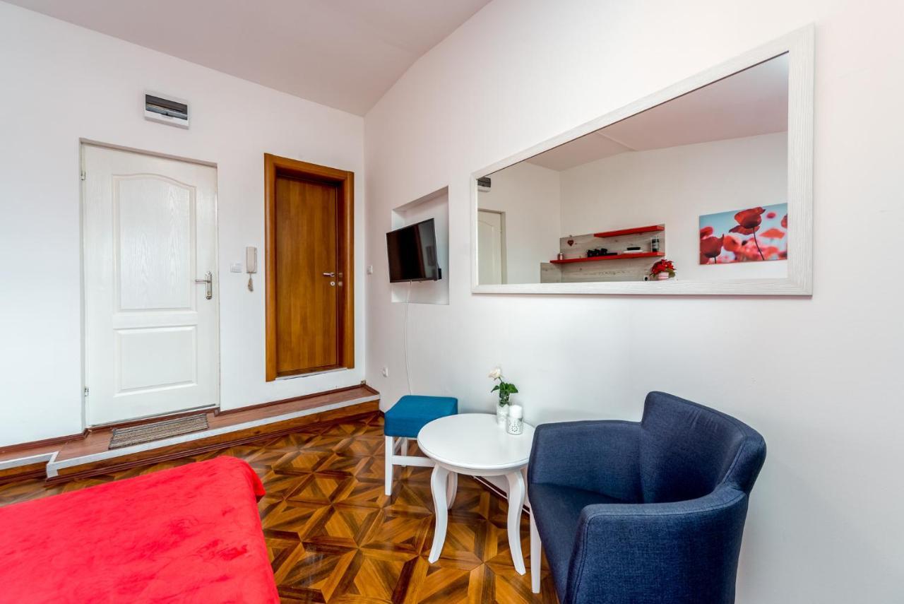 Lux Apartment In Downtown Belgrado Exterior foto